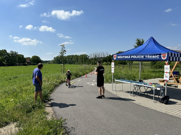 CYKLOODPOLEDNE S MĚSTSKOU POLICIÍ