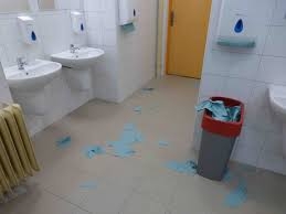 Vandalismus, ZŠ Na Kopcích